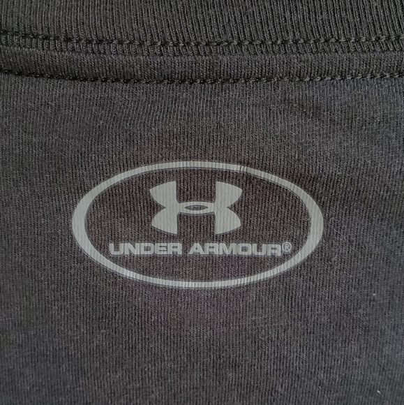 Under Armour Men's Tee Size XL - Picture 4 of 6